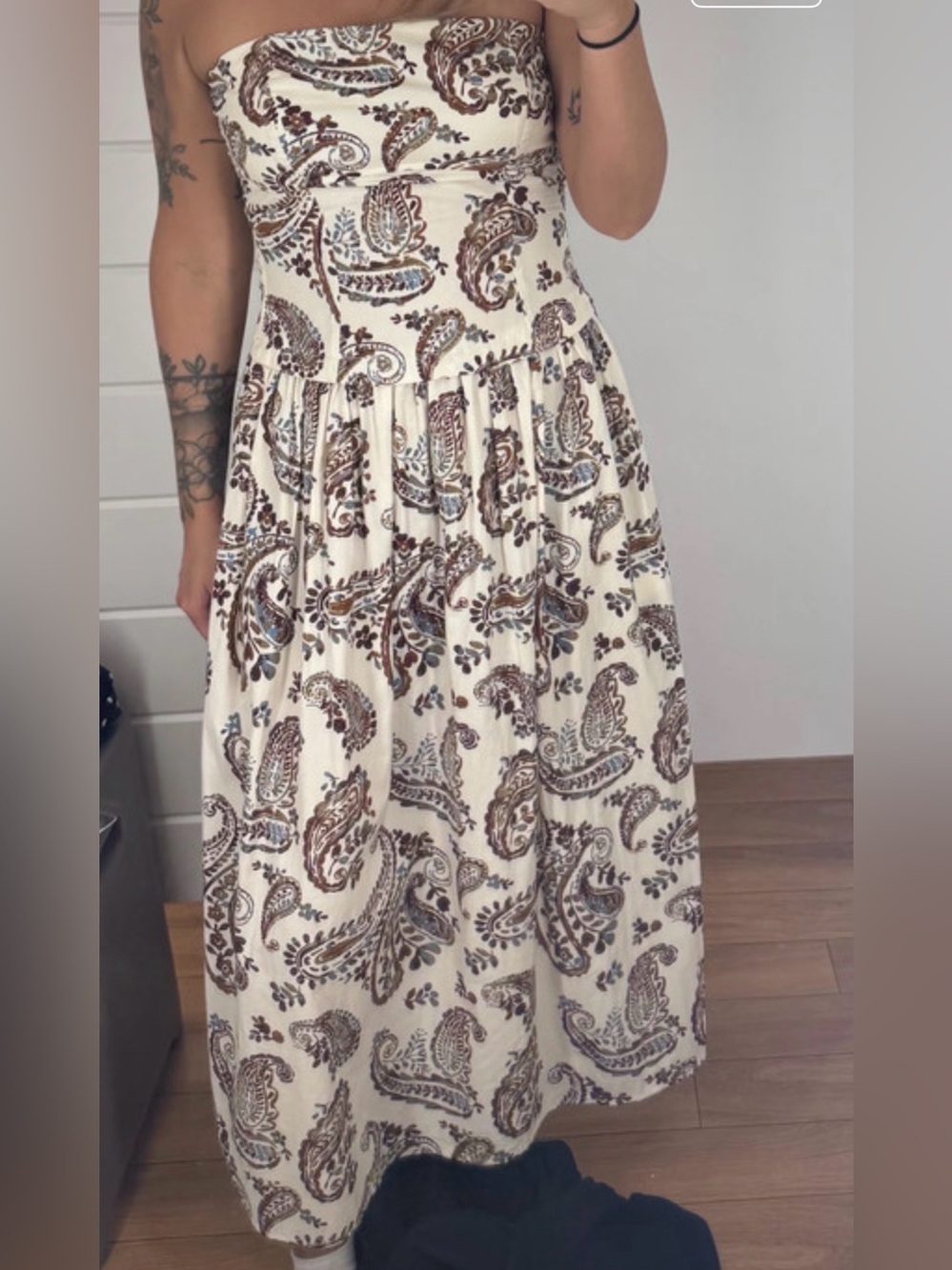 Strapless Paisley Midi Dress in Cream and Brown - Picture 4 of 4